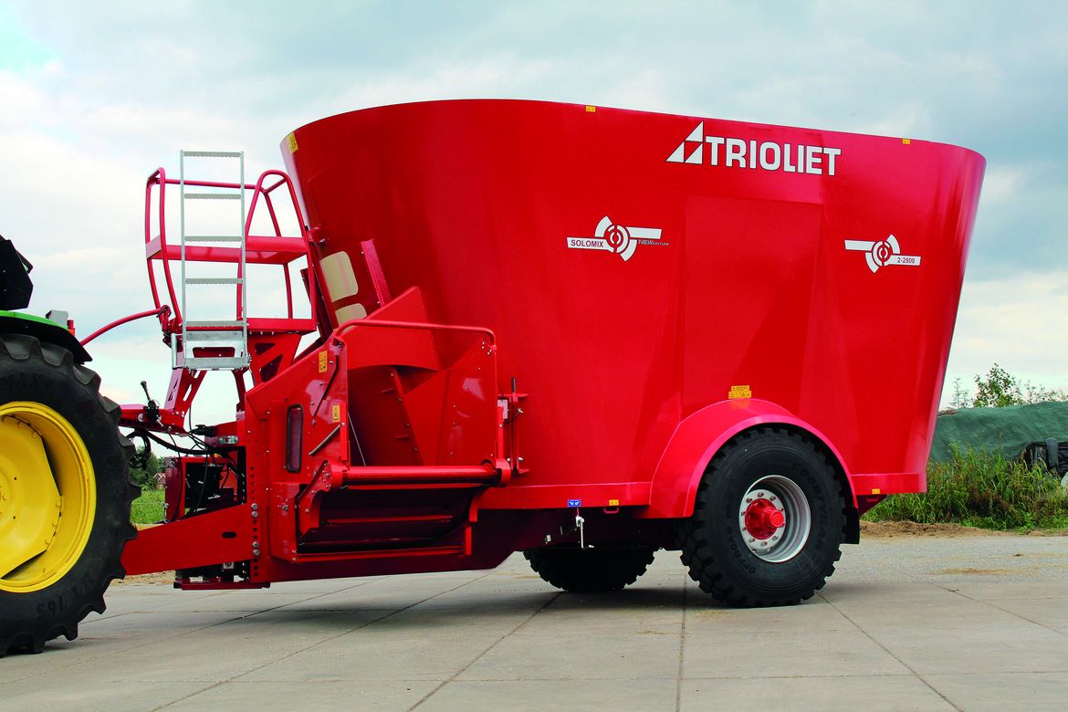 A-vertical-feed-mixer-feeding-equipment-of-top-quality