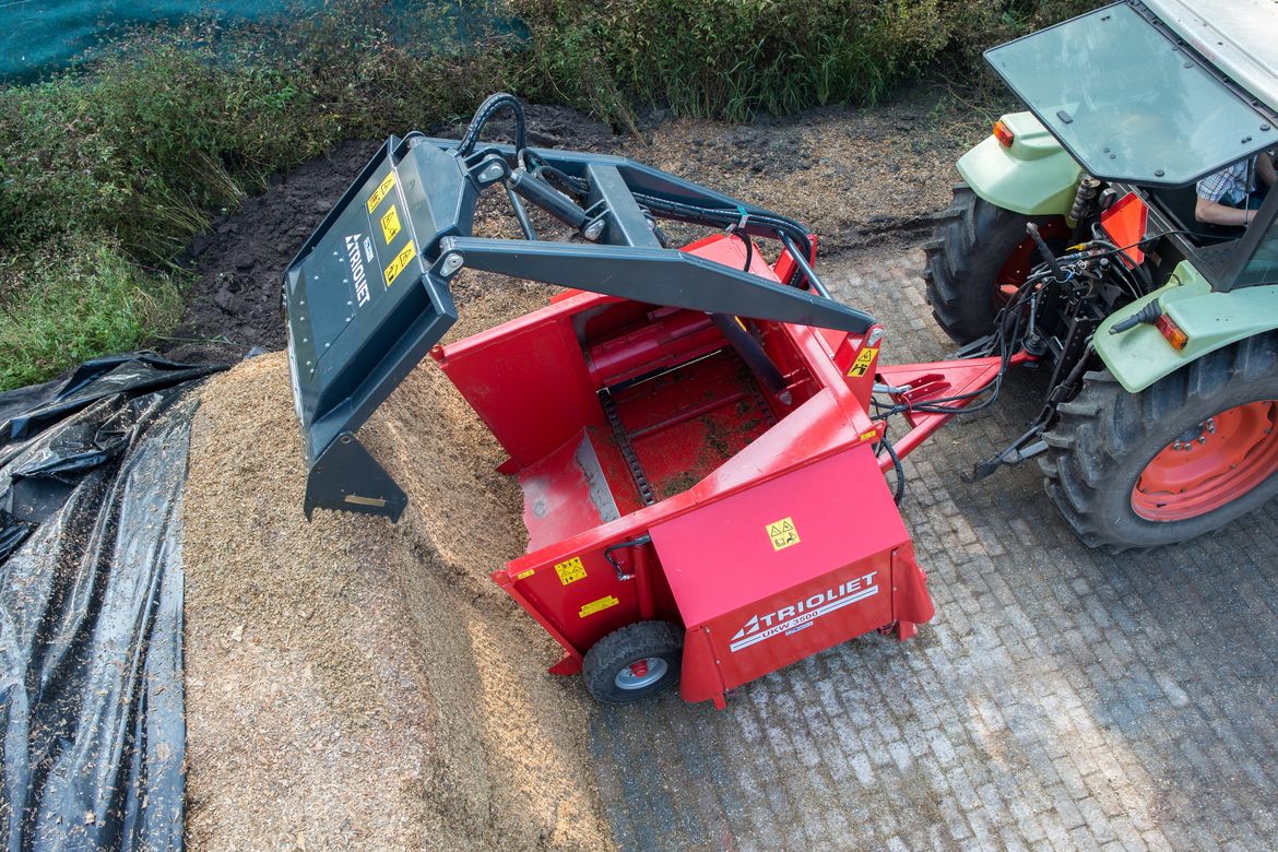 Find-the-best-self-loading-feeder-for-dairy-farmers-at-Trioliet