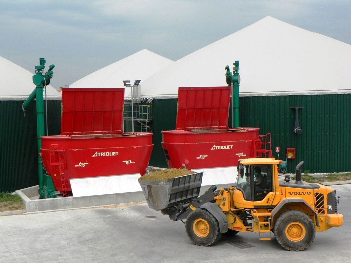 Produce-biogas-with-stationary-diet-feeders-for-biogaz