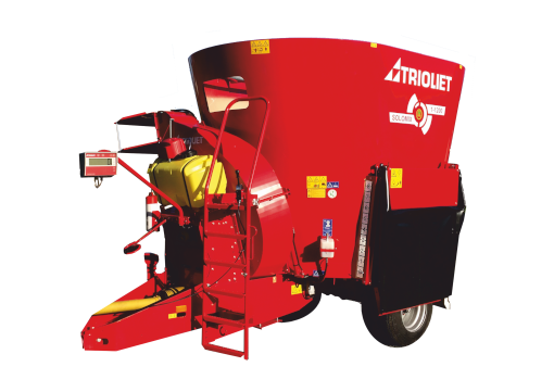 Mini-feed-mixer-with-strawblower-to-blow-straw-into-barns