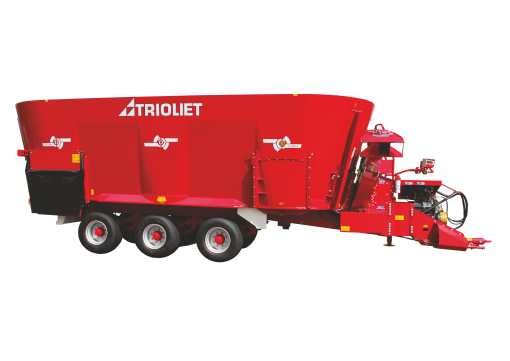 Homemade-feed-mixer-with-strawblower-can-spread-a-stall-with-straw